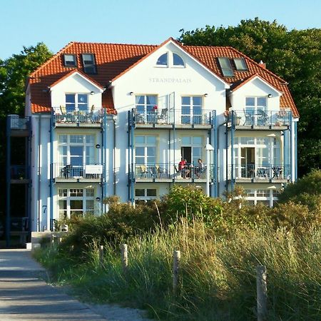 Strandpalais/Meerblick Rostock Exteriör bild