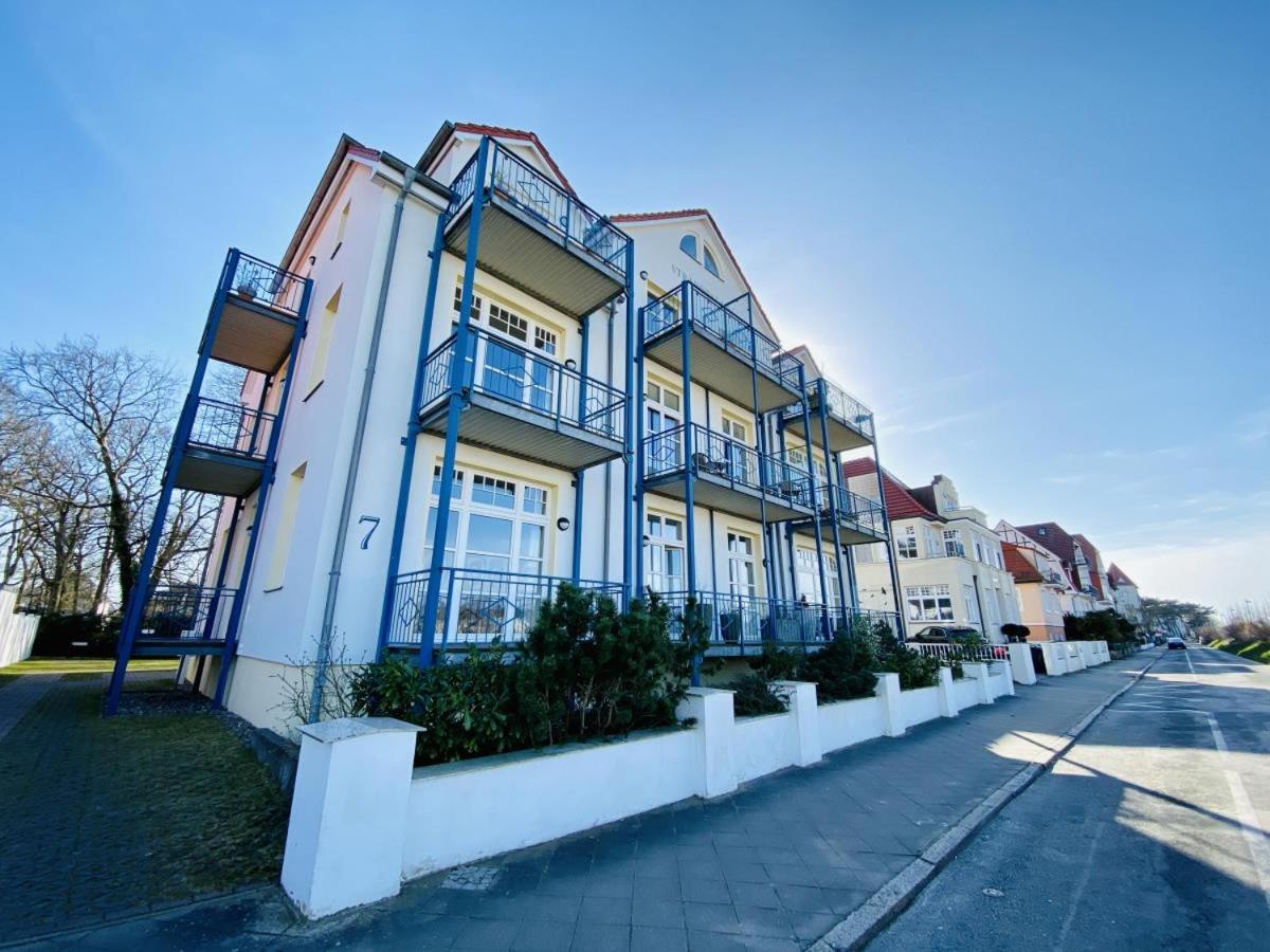 Strandpalais/Meerblick Rostock Exteriör bild
