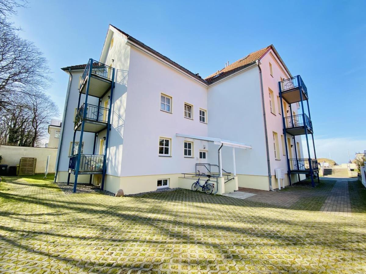 Strandpalais/Meerblick Rostock Exteriör bild